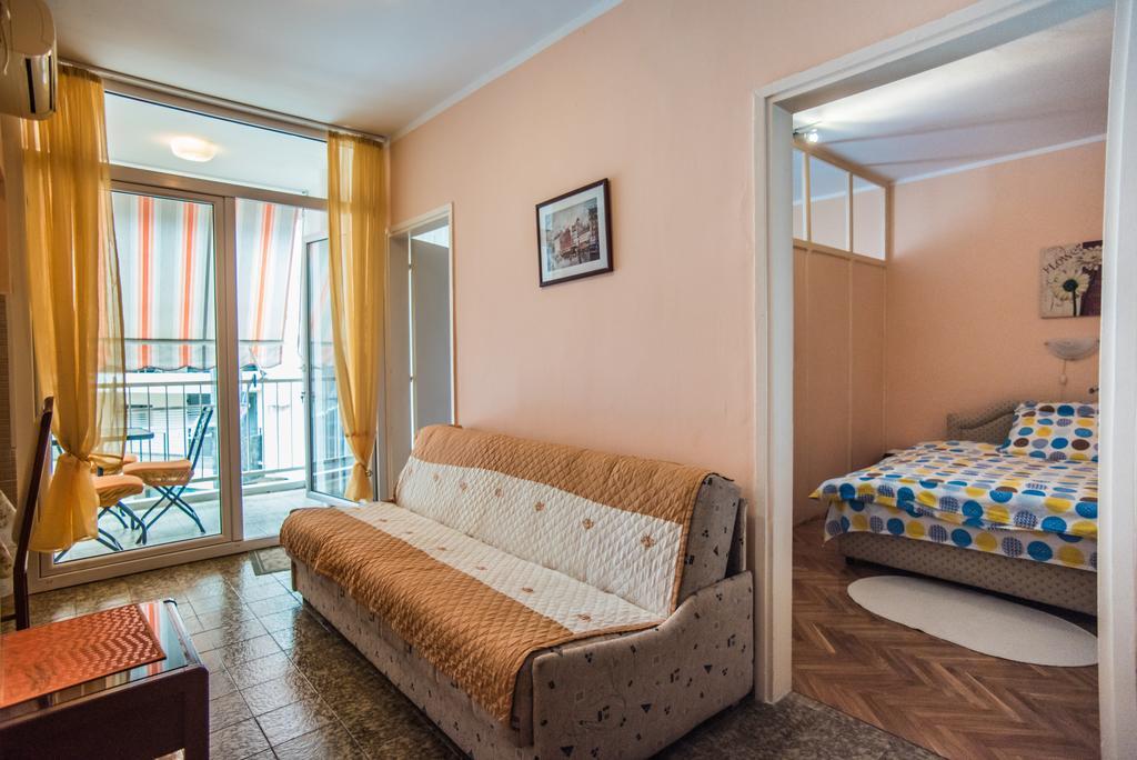 Budva Apartment Luaran gambar